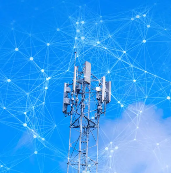 Telecom tower with sector antennas and network graphic